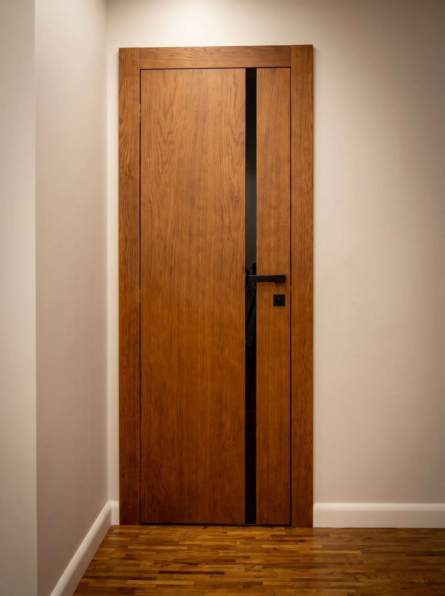 Project — rebateless doors
