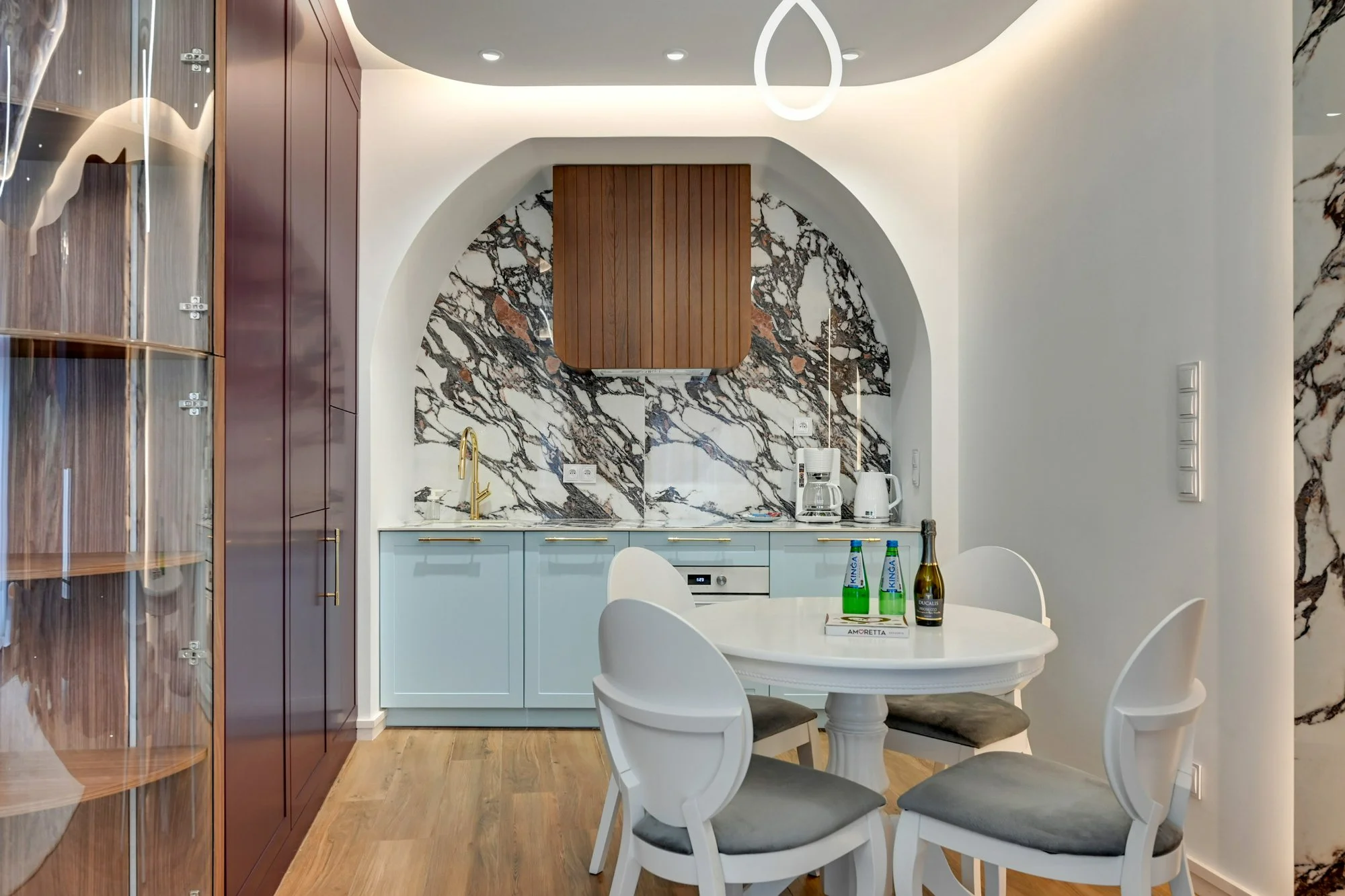 Project — kitchen, arched fronts